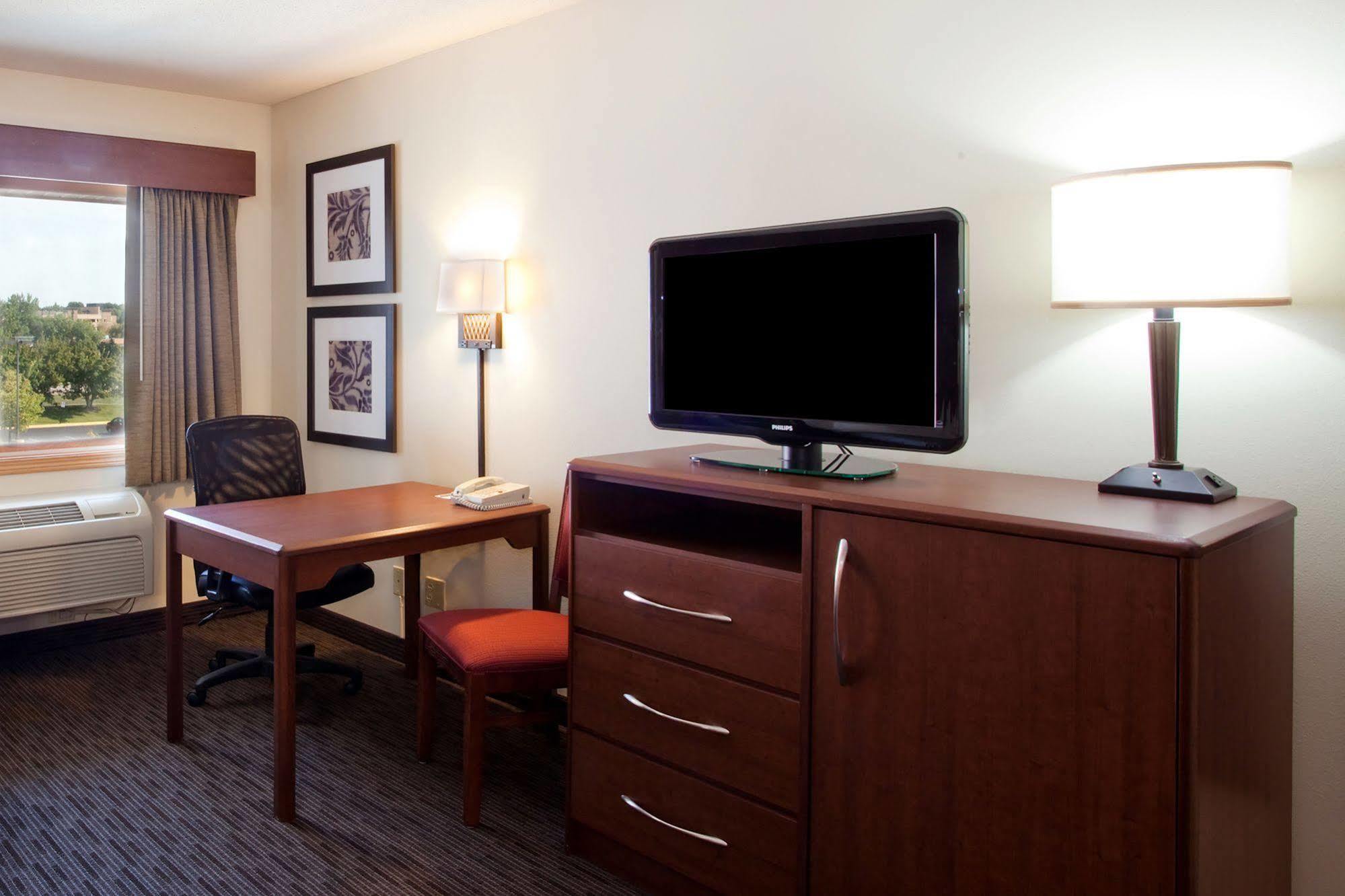 Americinn By Wyndham Chanhassen Exterior foto